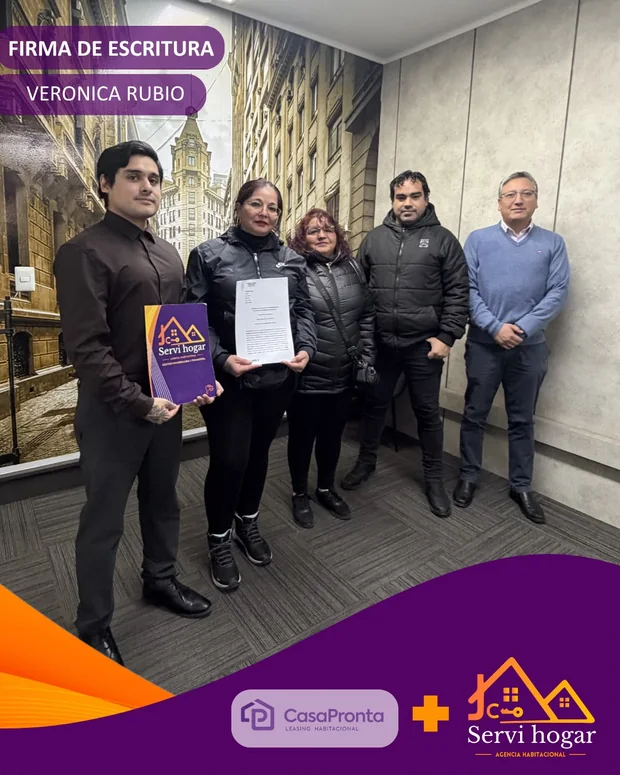 Verónica Rubio el día de la firma de escritura